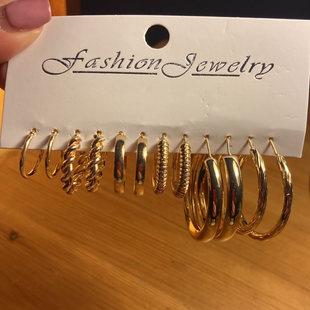 Fashion Jewelry Faux Gold Hoop Pierced Earrings NWT
